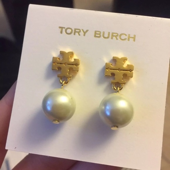 LAST ONE!! Tory Burch CRYSTAL-PEARL DROP EARRING - Picture 4 of 8